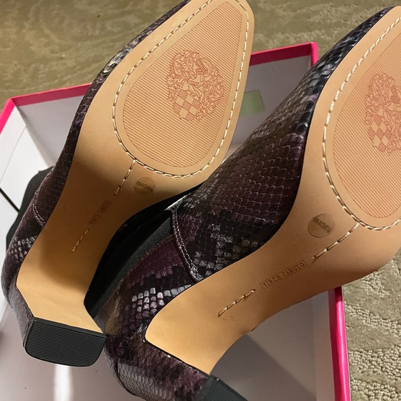 Vince Camuto - Seeana Boot - Picture 2 of 5